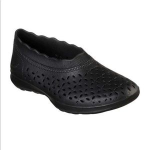 Skechers Cali Gear H2GO Flower Petal Water Shoe